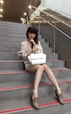 天氣漸暖~可以穿可愛短褲了~