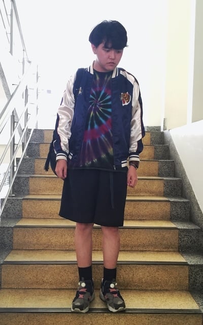 短褲拿出來吧～