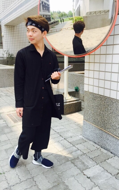 all black 