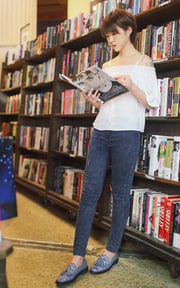off shoulder + jeggings
