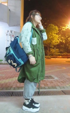 側臉有沒有帥