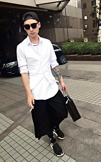 Black white