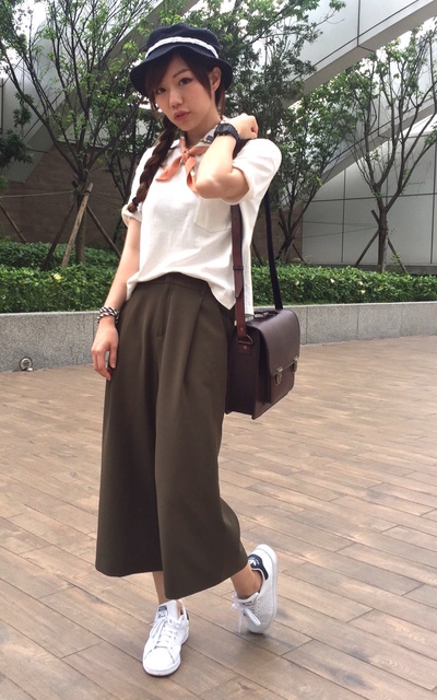 真的不是賣餅乾的女童軍