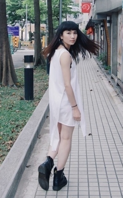 人生非黑即白