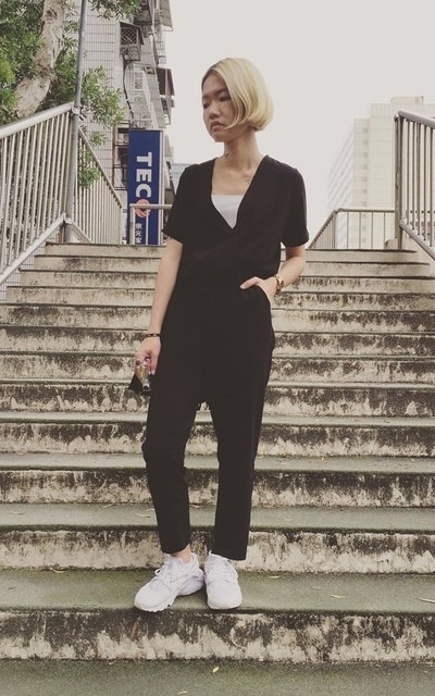 早上在十元商店買了縫紉包在公園拯救過大的連身褲