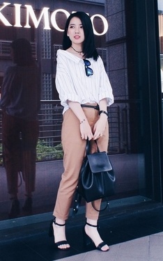 CAMEL CHIC