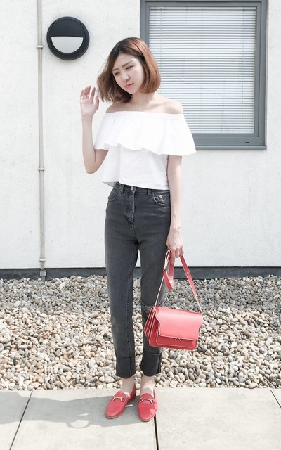 OFF-THE SHOULDER