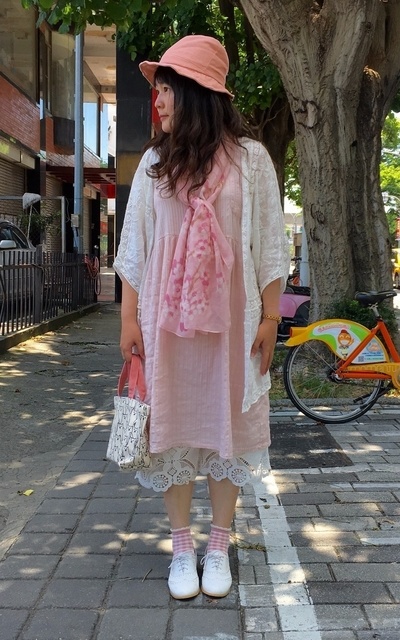 pink