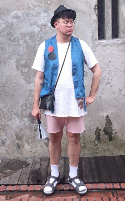 背心寶貝。
