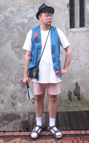 背心寶貝。