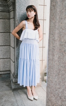 時尚穿搭：清新藍白洋裝
