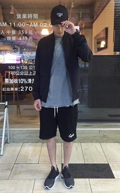 輕鬆休閒的搭配