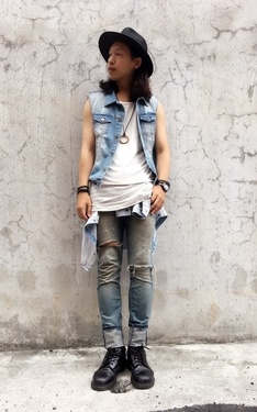 牛仔阿