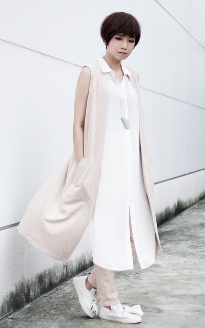 Apricot Pink X White