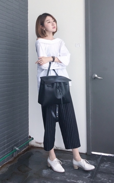 OFF-THE SHOULDER