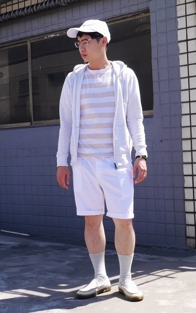 White casual~