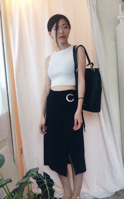 BLACK & WHITE