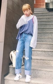秋的浮誇喇叭袖