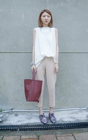color beige in the begging of Sep