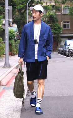 再不來點藍色，夏天就要結束了