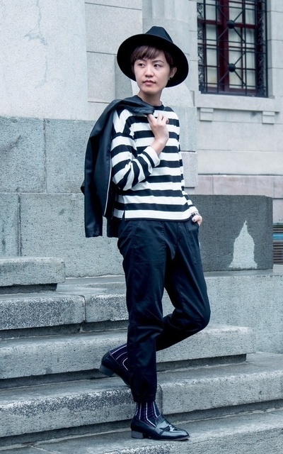 黑白 X UNIQLO束口褲 X 街頭