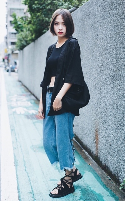 黑加藍