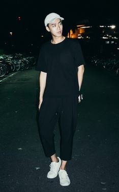 苦海明燈：夜半野遊