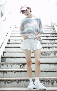 SOFT PINK