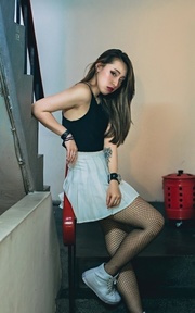 阻梯女郎
