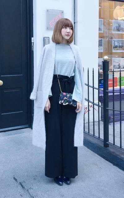 High waist trousers makes you look higher