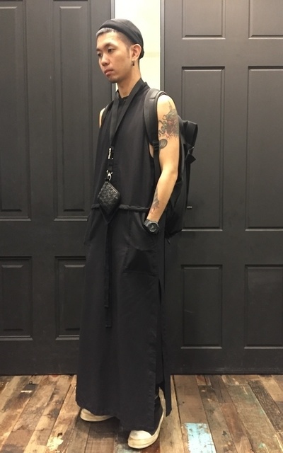 黑到底長袍