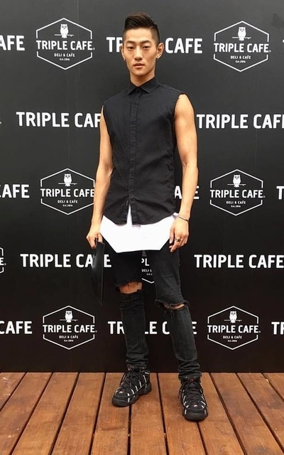 Black & White Event Casual Look