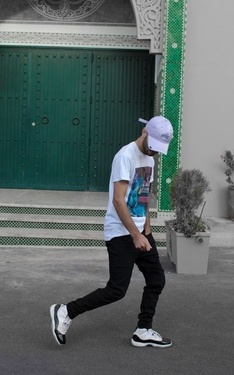 GAME BOY