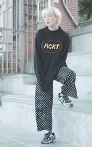 BLACK & POLKA DOT