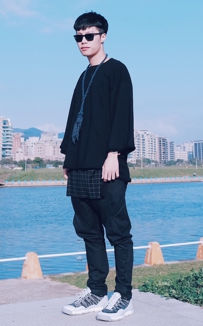 2017 / 01 / 02