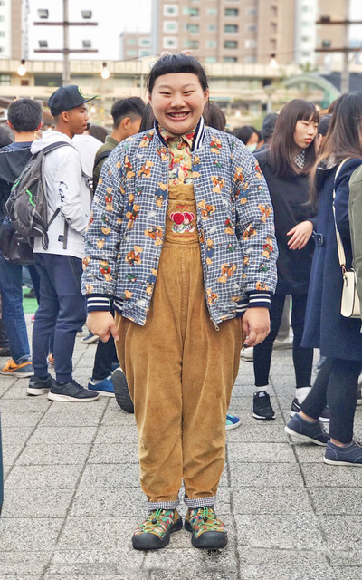 熊熊踏青風