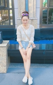 只是下樓吃早餐 ：）