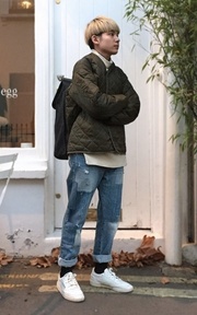 #green #mbmj #uo #levis #rebook #rains #plainme #plainmelife #urbanoutfitters #gap #levi's。
