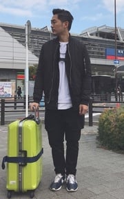 工作不忘旅遊