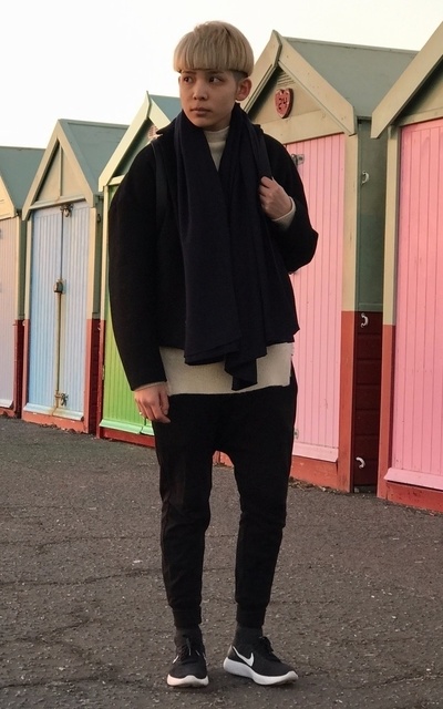 #green #rainbow #brighton #h&m #mdns #gap #nike #rains #all #black #allblack #hm #mbmj。