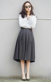 像歐洲的畫報女郎。