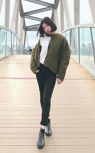 在黑白中找到春季的蹤跡