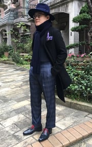 秋冬紳士.迷人的灰藍格紋