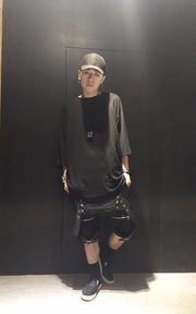 暗黑吊帶