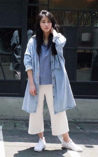 Baby Blue x White