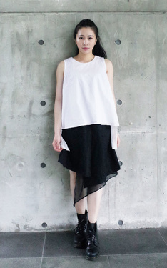 Made by Della X Asymmetry