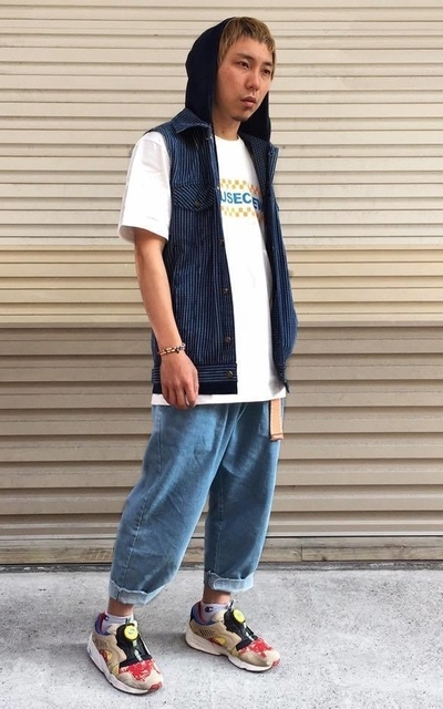 初 夏 一 點 點 熱 