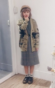 低彩度穿搭