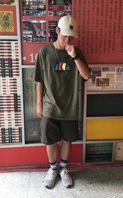 大地色COMBO