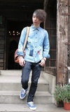 JAPAN BLUE JEANS 牛仔襯衫的時尚穿搭